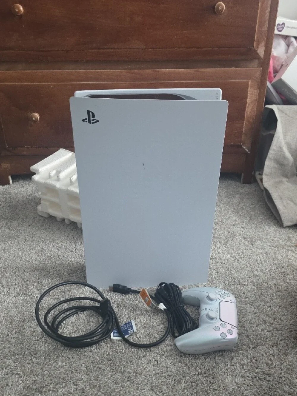 PlayStation 5 Disc Console - White DualSense Bundle